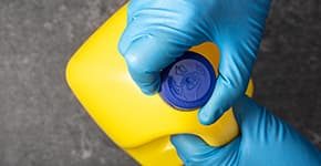 Solvents bottle